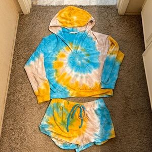 ANTHROPOLOGIE - Maroni Two-Piece Tie-Dye Shorts and Sweatshirt Hoodie